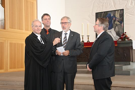 Landessuperintendent Dr. Klahr am Reformationstag mit Sven Kramer, Superintendent Klemenz und OB Bornemann in Emden