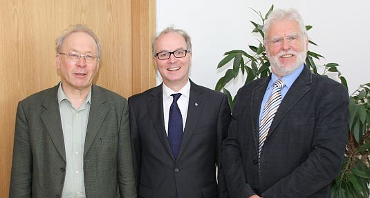 Dr. Klahr verabschiedet Dr. Voges und Martin Nörder im Kirchenamt Aurich