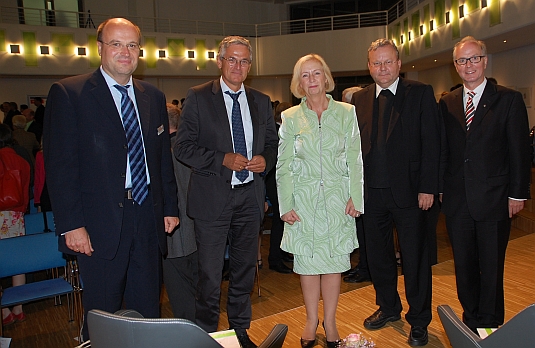 Dr. Reitemeyer, Dr. Frey, Ministerin Dr. Wanka, Dr. Bode und Dr. Klahr im LWH-Lingen