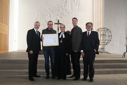 Superintendent Klemenz, Preisträger Bastian Girg und Landessuperintendent Dr. Klahr